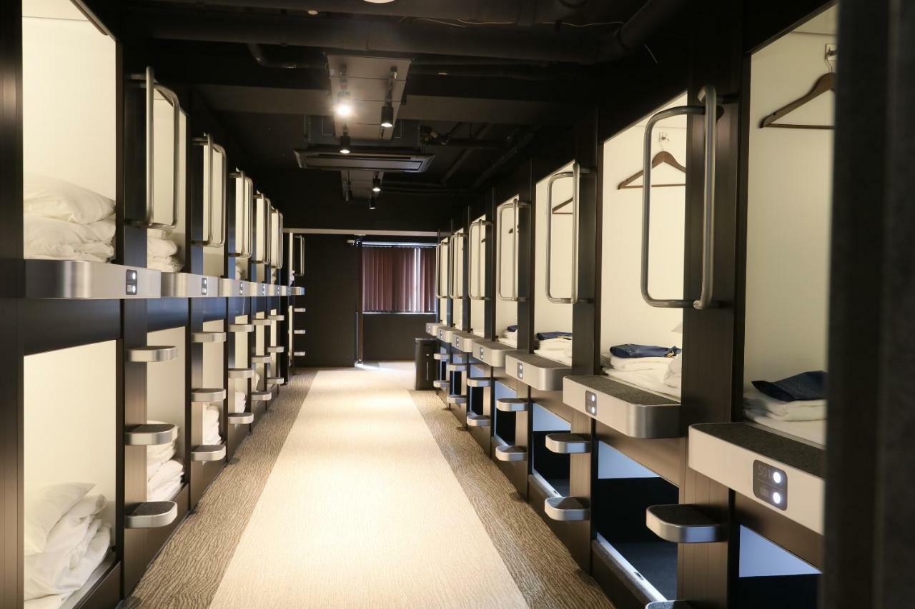 Business Capsule Hotel Lightning Hotel Asakusa Tokyo Exterior photo